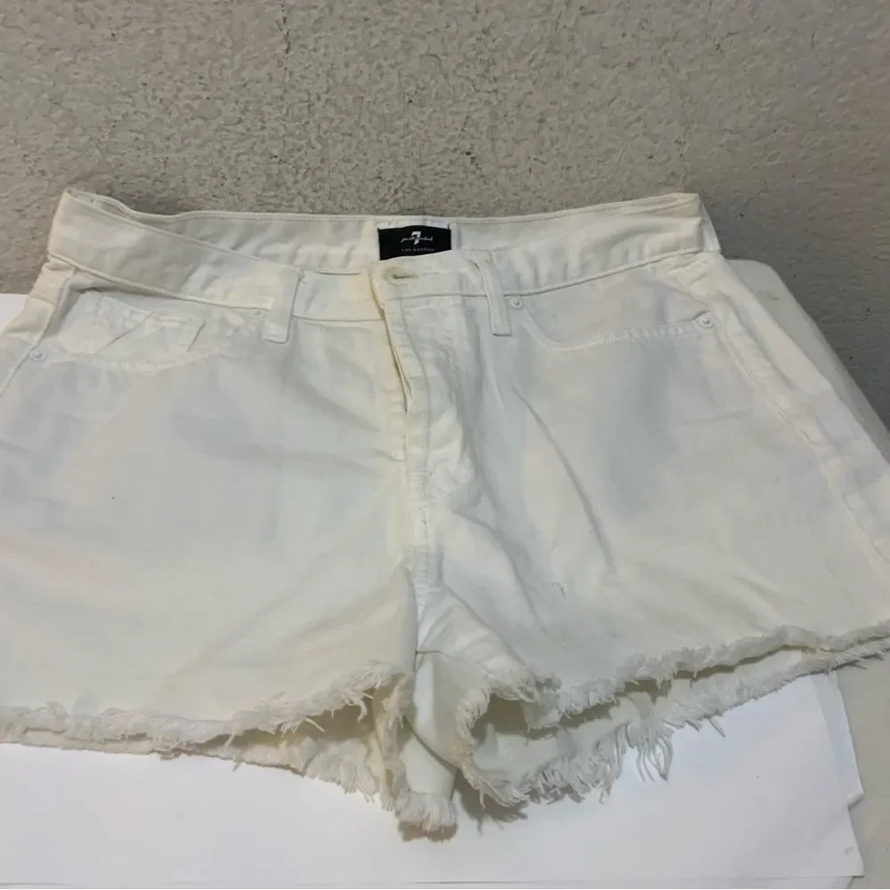 7 for all Mankind Cutoff Denim Shorts button fly in White size 28 - Picture 6 of 14